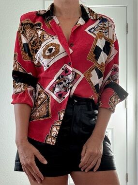 VTG 80s Linda Allard Ellen Tracy Casino Blackjack Cards Red Silk Button Blouse